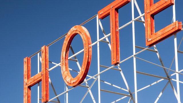 Serviced Apartments vs. Hotels Serviced Apartments vs. Hotels